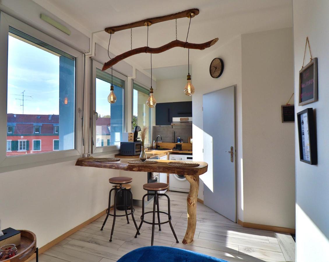 Superbe Studio Cosy Et Atypique 3 Etoiles Montbéliard Exterior foto