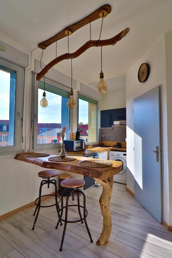 Superbe Studio Cosy Et Atypique 3 Etoiles Montbéliard Exterior foto